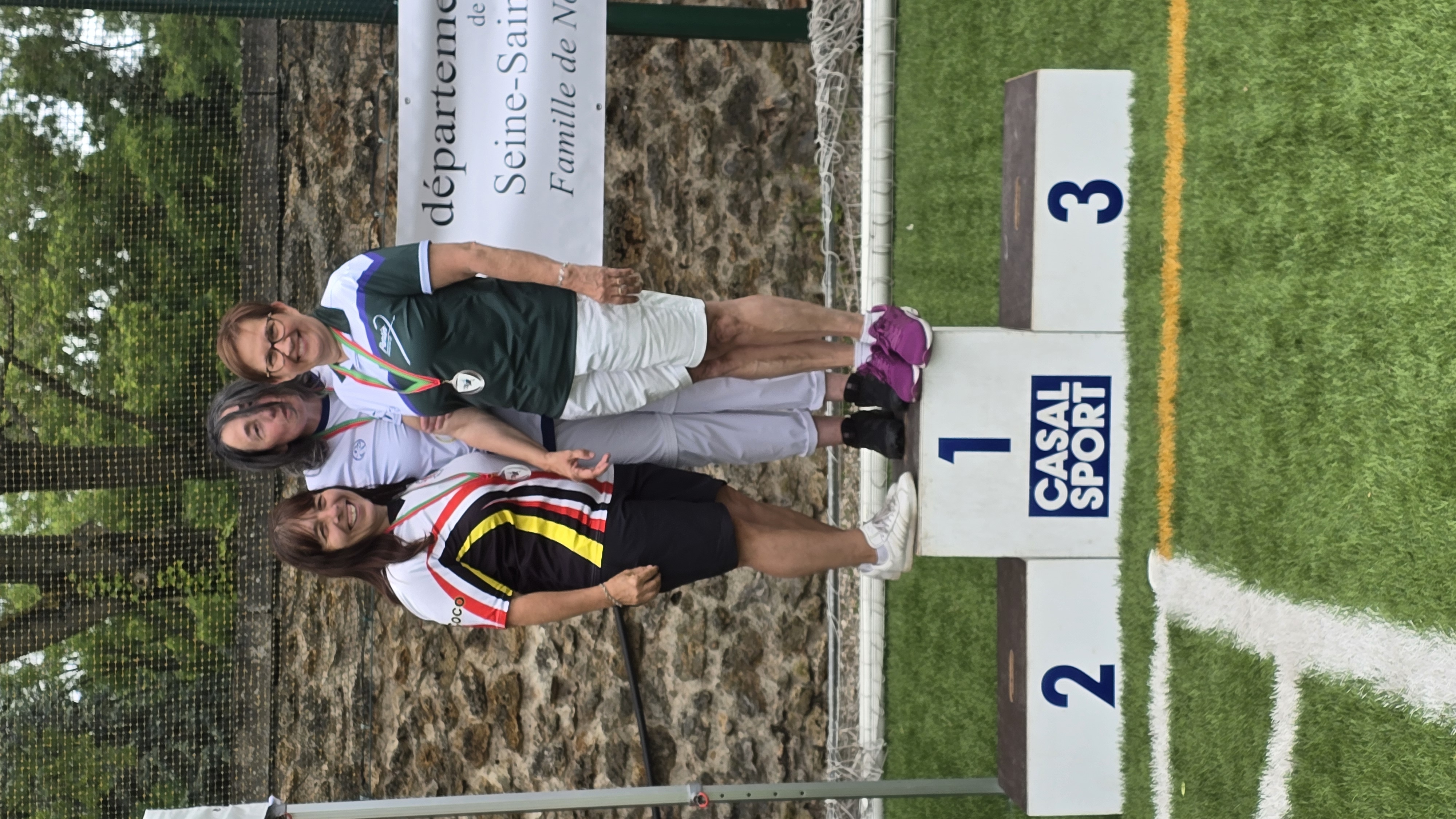 🏹 Anita monte sur le podium malgré la canicule !